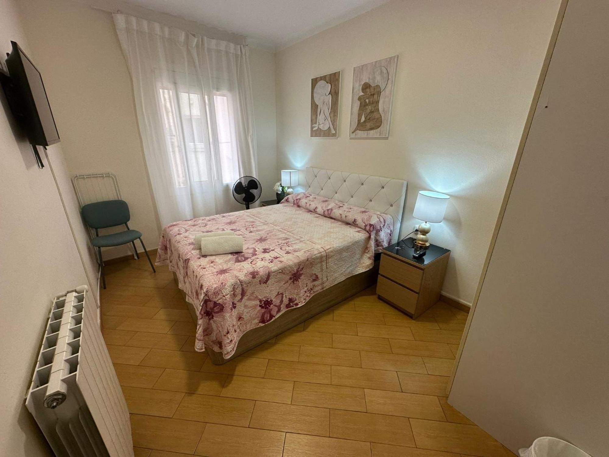 Habitaciones En La Calle Valencia — Photos 3